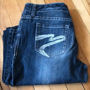 Maurice’s Curvy Boot Cut Blue Jeans